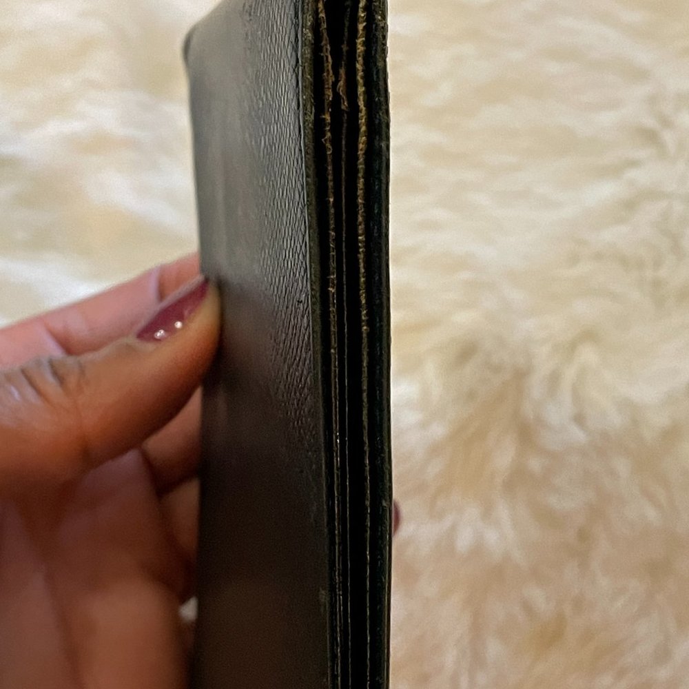 Louis Vuitton Wallet - Picture 5 of 15
